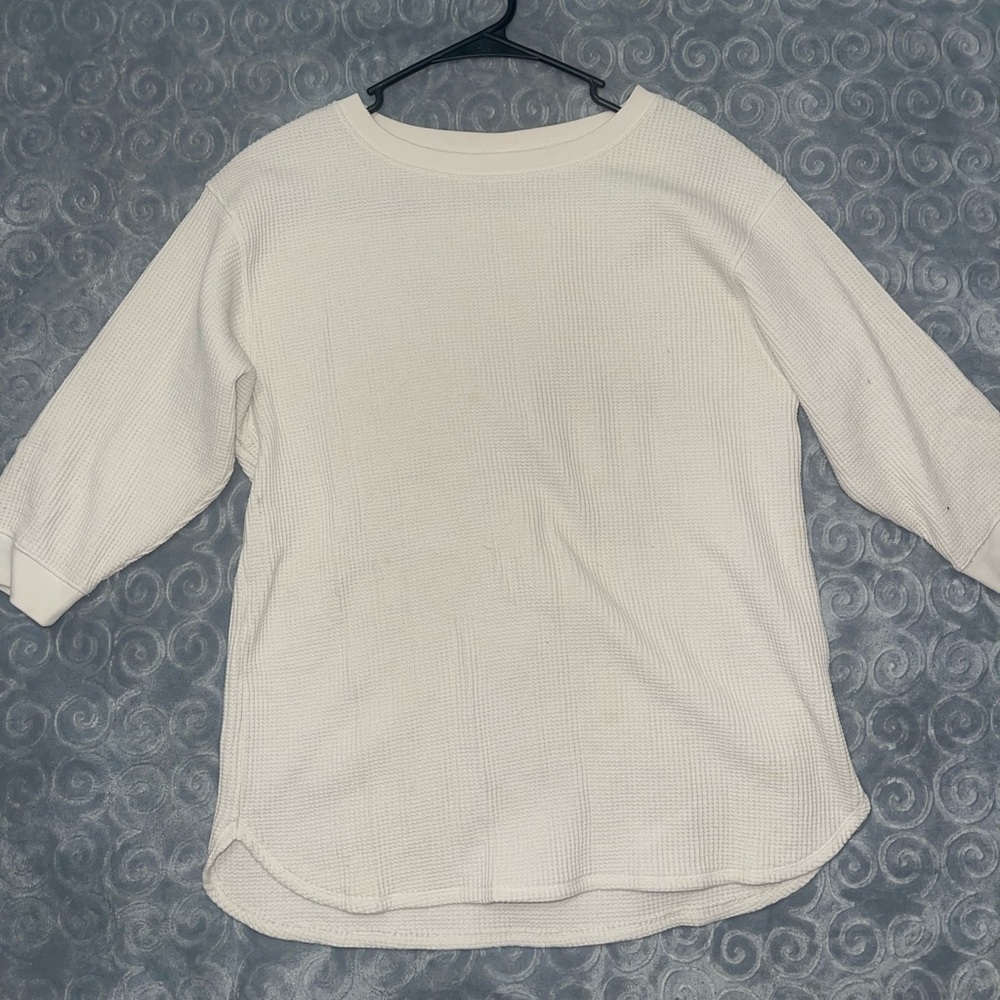 Uniqlo off white shirt.